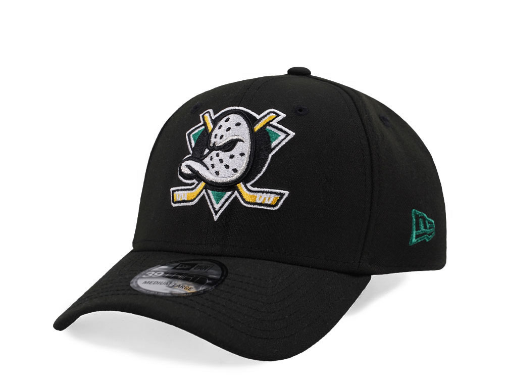 New Era Anaheim Ducks Classic Black Edition 39Thirty Stretch Cap