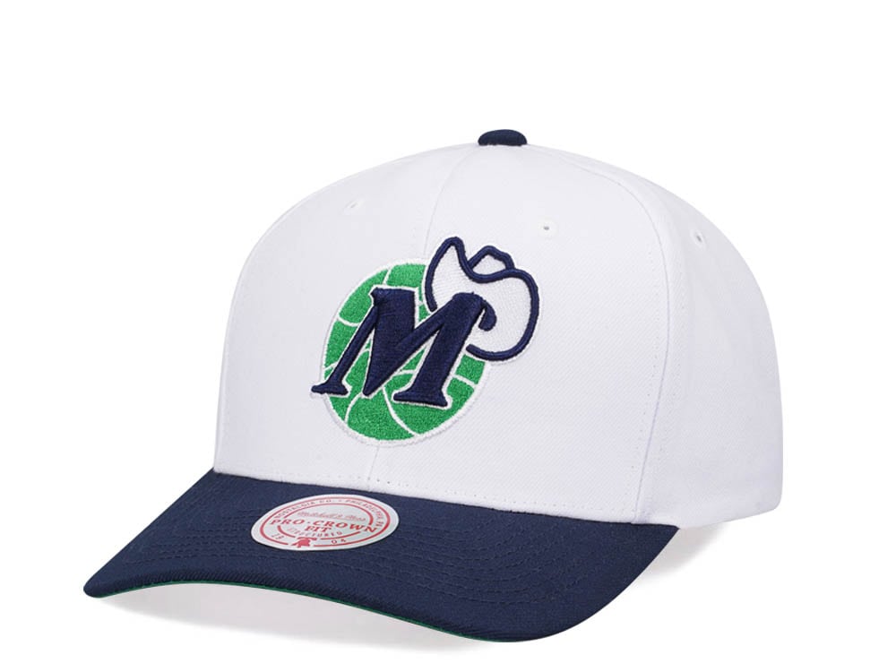 Mitchell & Ness Dallas Mavericks Team Two Tone 2.0 Pro White Snapback Cap