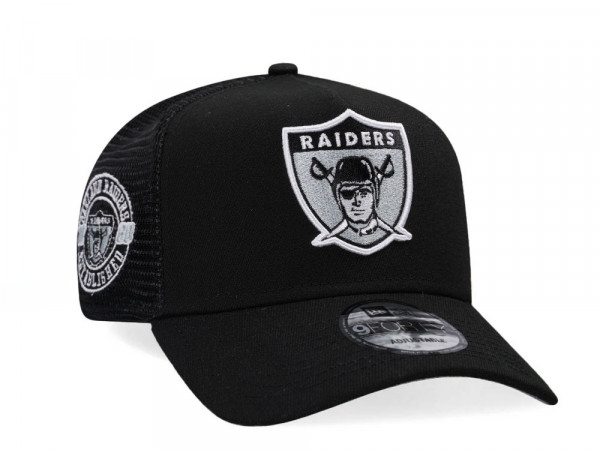 New Era Las Vegas Raiders Gold Classic Edition Trucker A Frame Snapback Cap