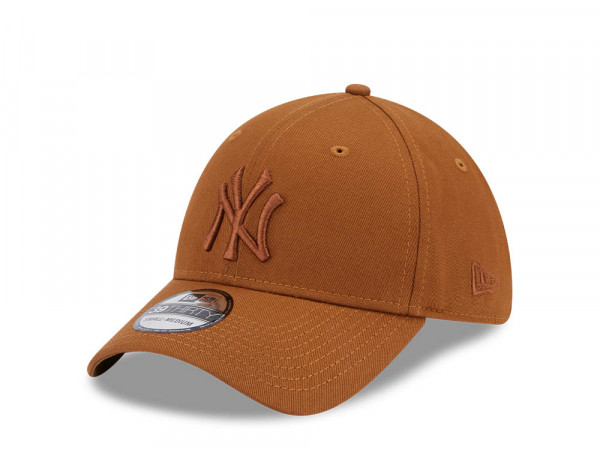 New Era New York Yankees League Essential Brown 39Thirty Stretch Cap