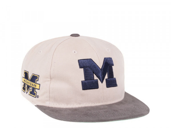 Mitchell & Ness Michigan Wolverines Deadstock Throwback Snapback Cap